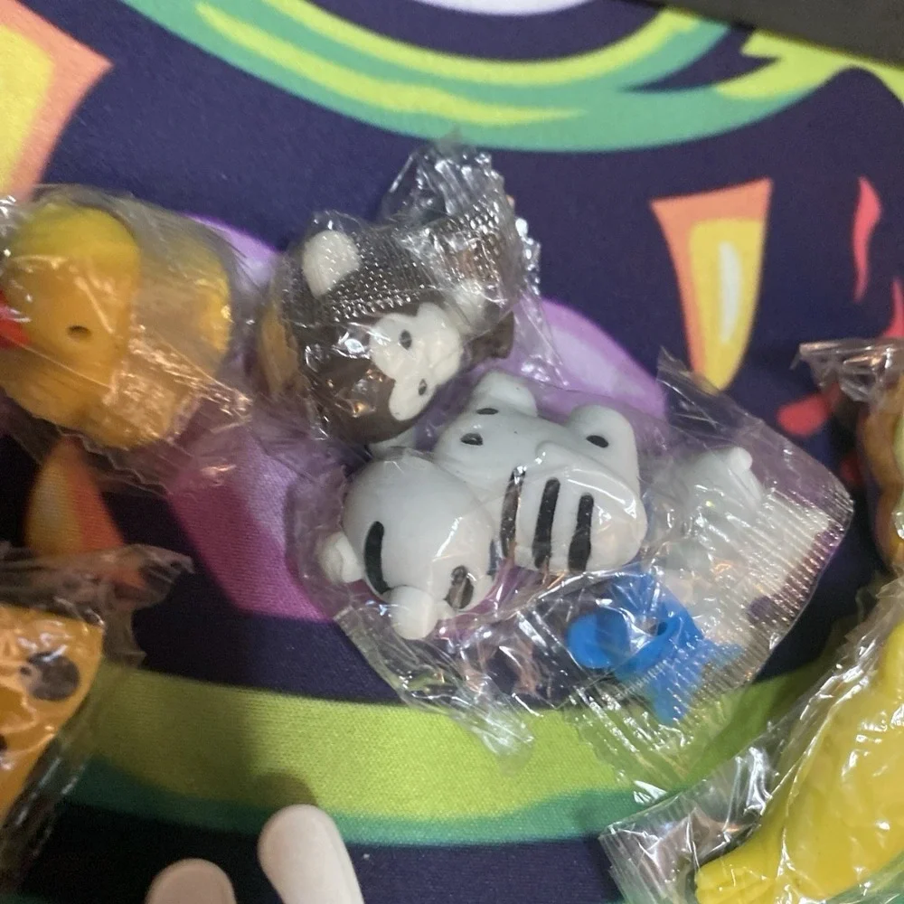 Iwako Japanese Animal Puzzle Erasers Huge Lot of 21 New Unopened And One Open D3